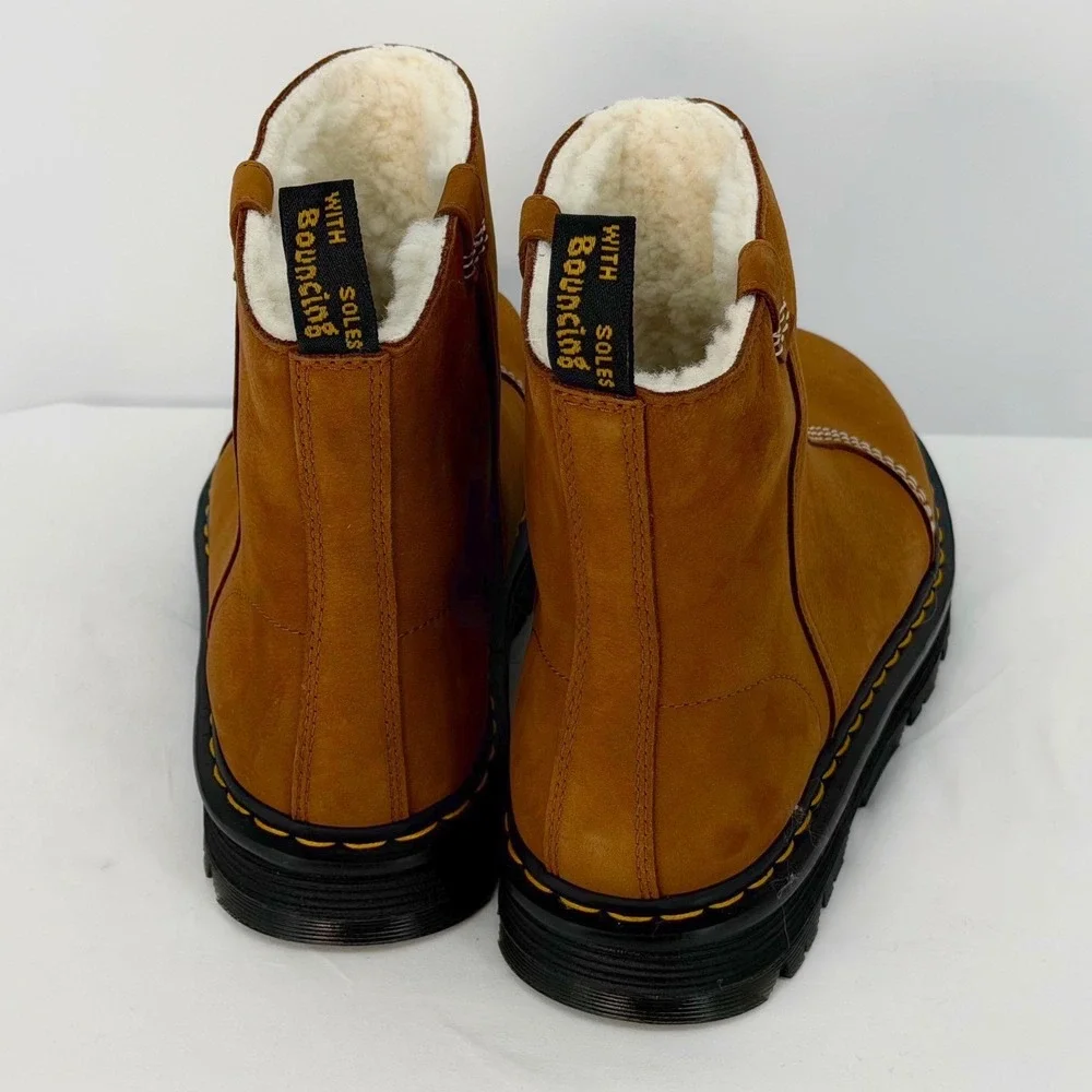 Dr. Martens Zebzag Rigger WL Tan Nubuck Faux Fur Lined Boots 10 NEW 111-01